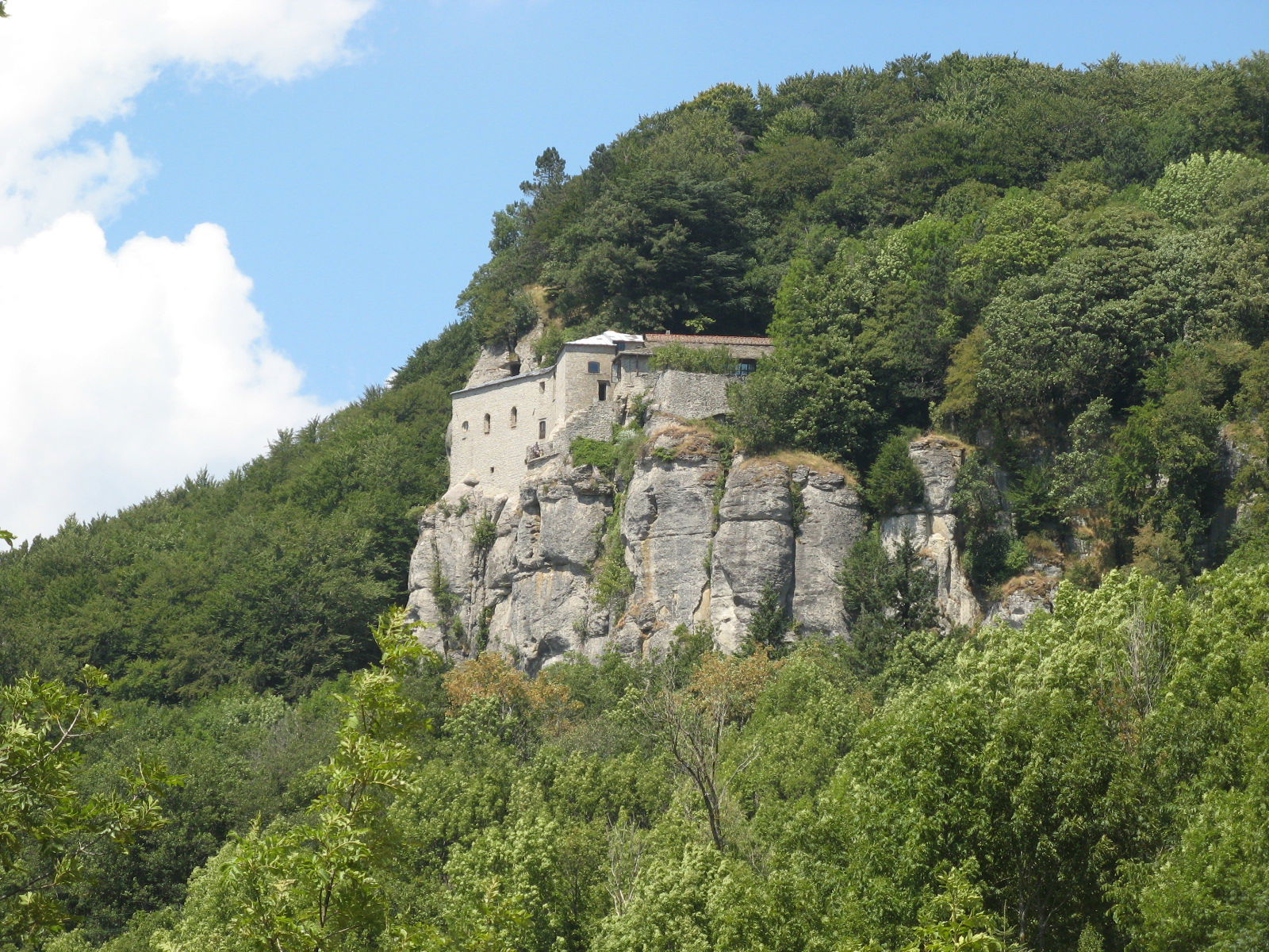 La Verna Sanctuary:Visiting the Sanctuary and Monte Penna in Casentino, image size:1600x1200